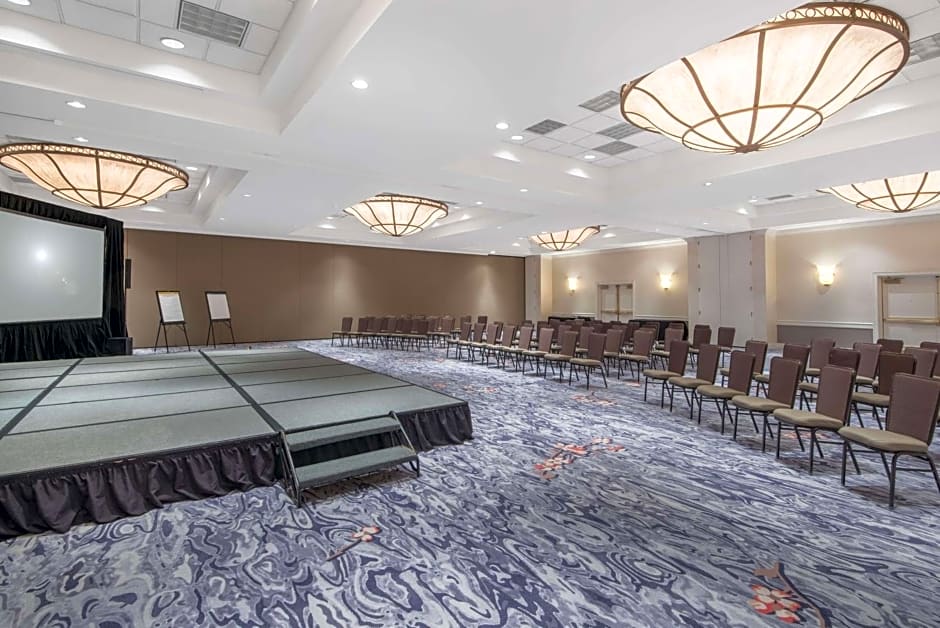 Sonesta Charlotte Executive Park
