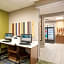 Holiday Inn Express Hotel & Suites Columbus