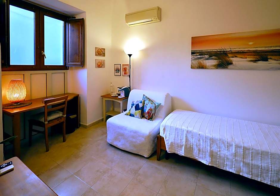 Cataneasy Rooms