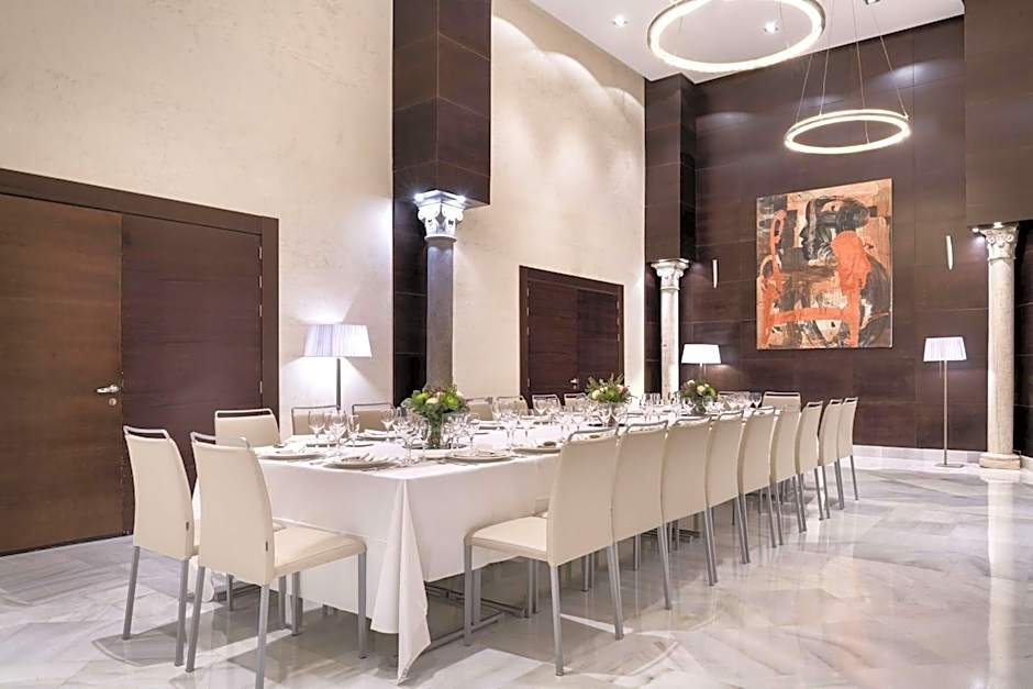 NH Collection Granada Victoria