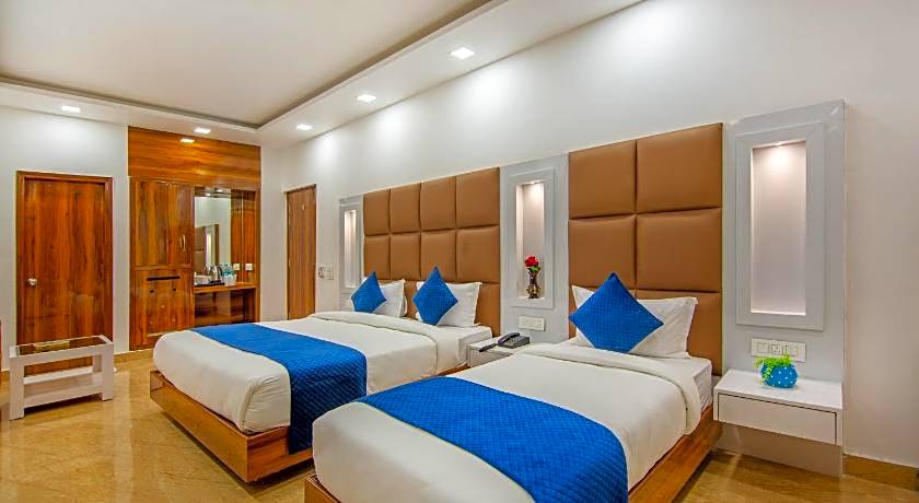 Hotel Rahul Palace