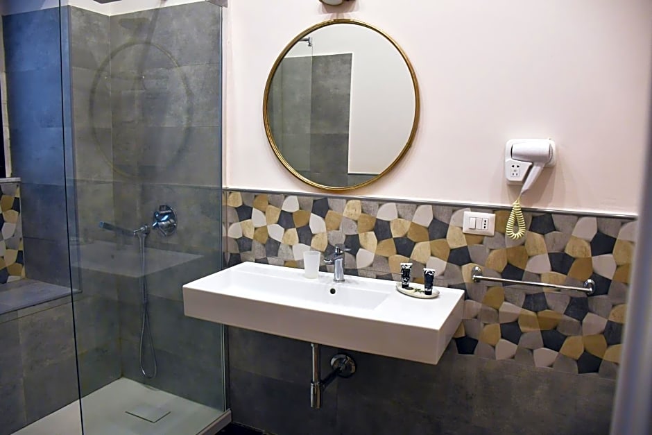 B&B Romeo Luxury Rooms