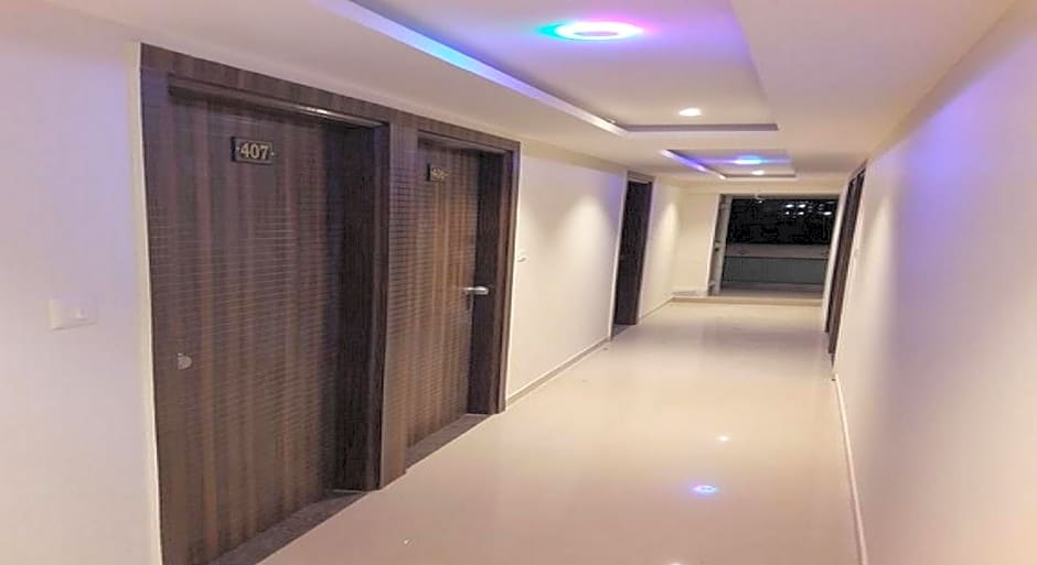 Hotel Sunstay-Navrangpura