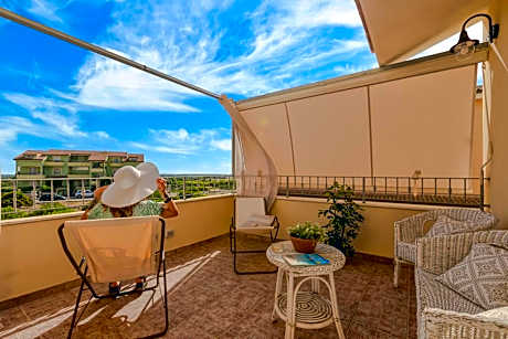 Sardinia Guest House - Adults Only