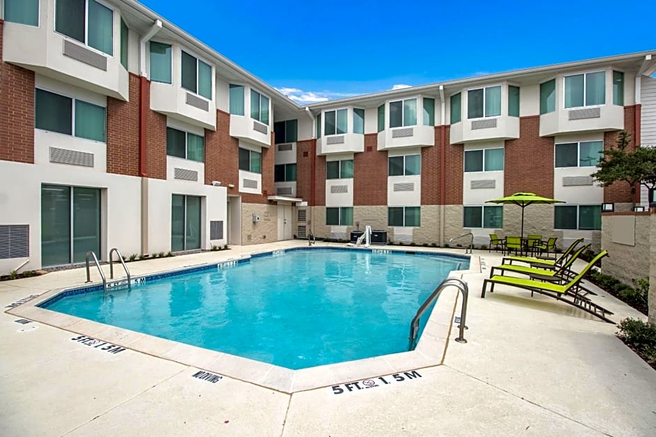 SpringHill Suites by Marriott Dallas NW Highway at Stemmons/I-35E