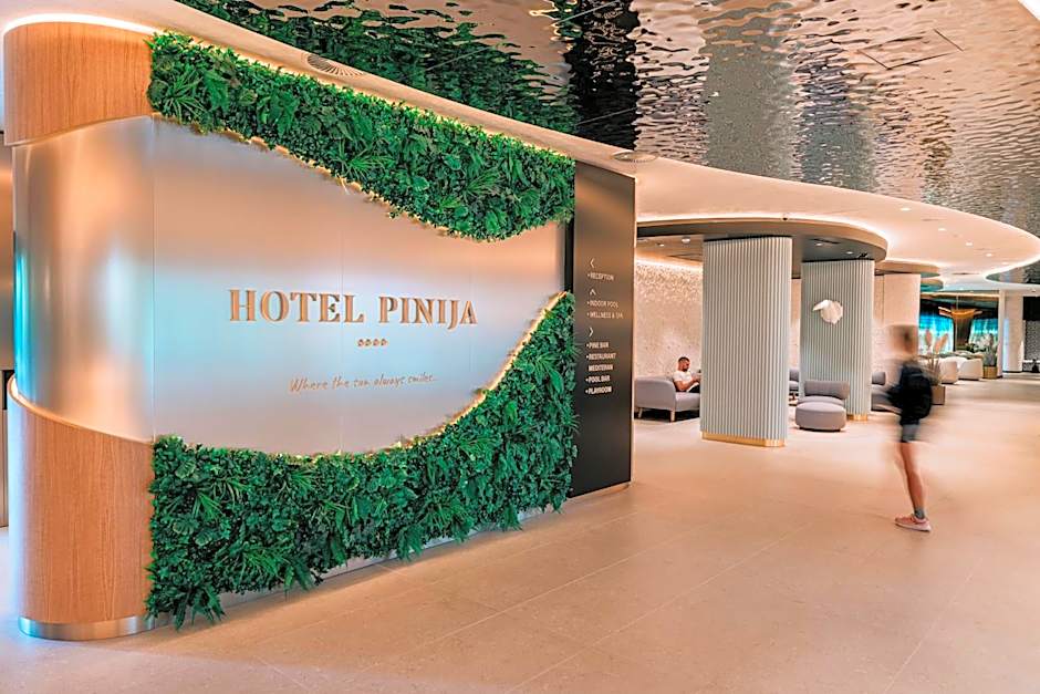 Hotel Pinija