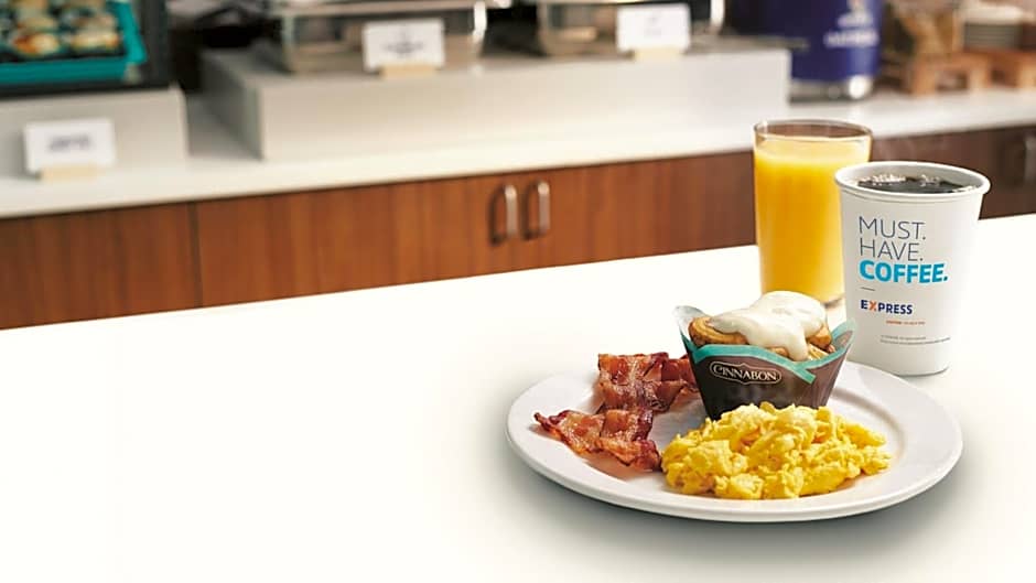 Holiday Inn Express Hotel And Suites Tupelo By IHG