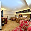 Metropole Hotel
