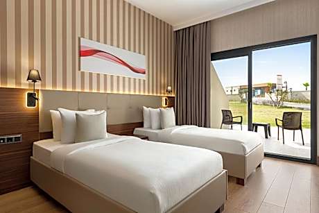 Standard Room, Garden View, Single Bed, Non-Smoking