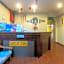 OYO 89625 Bilton Inn