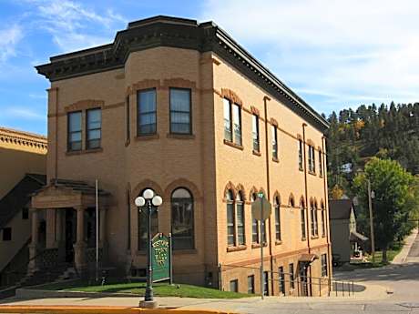 Town Hall Inn