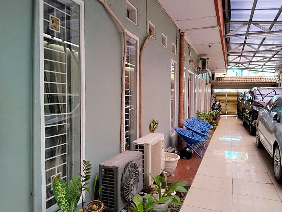 SMAN House Powered by Cocotel
