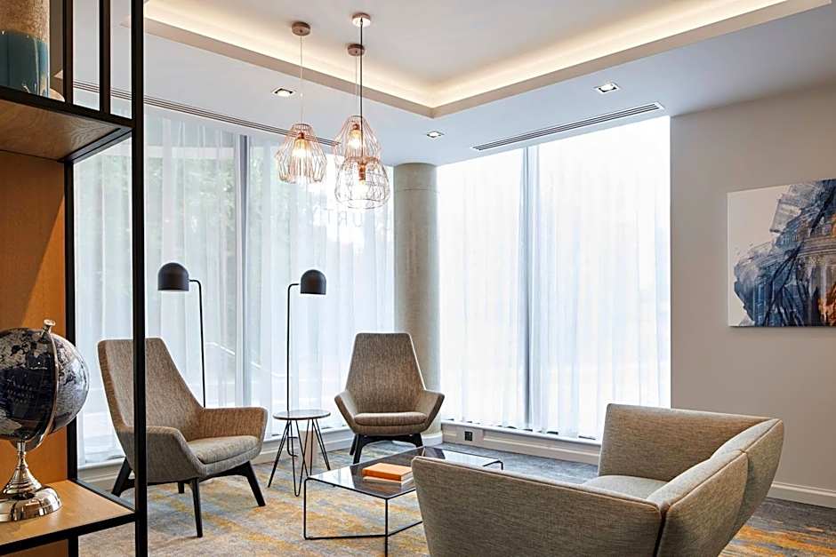 Courtyard by Marriott Oxford City Centre