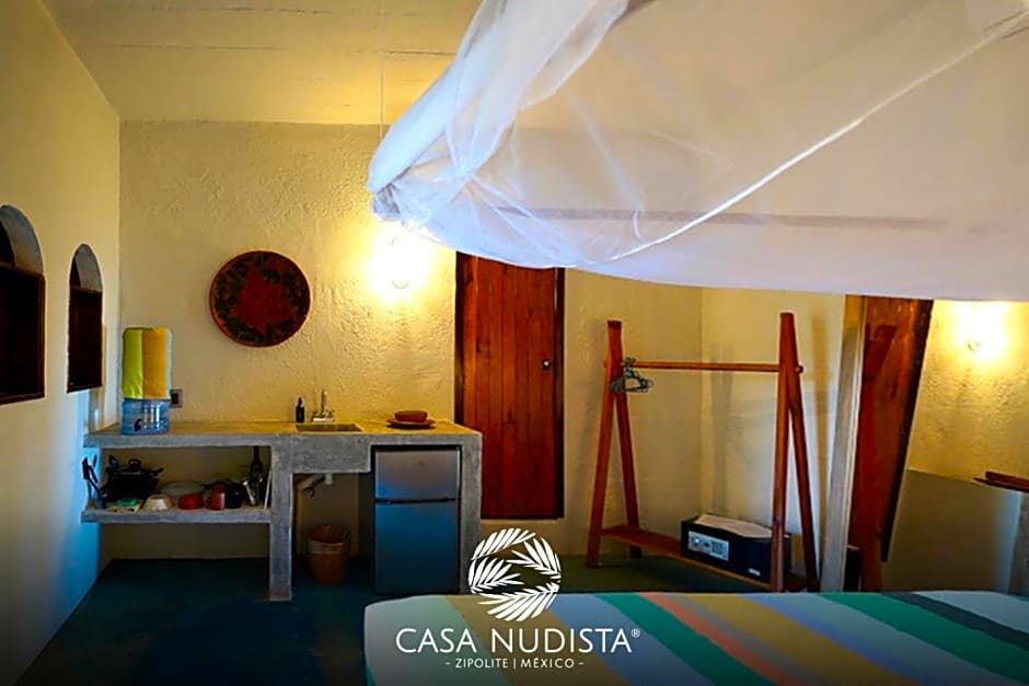 Casa Nudista - LGBT Hotel