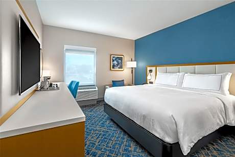 Standard King Room