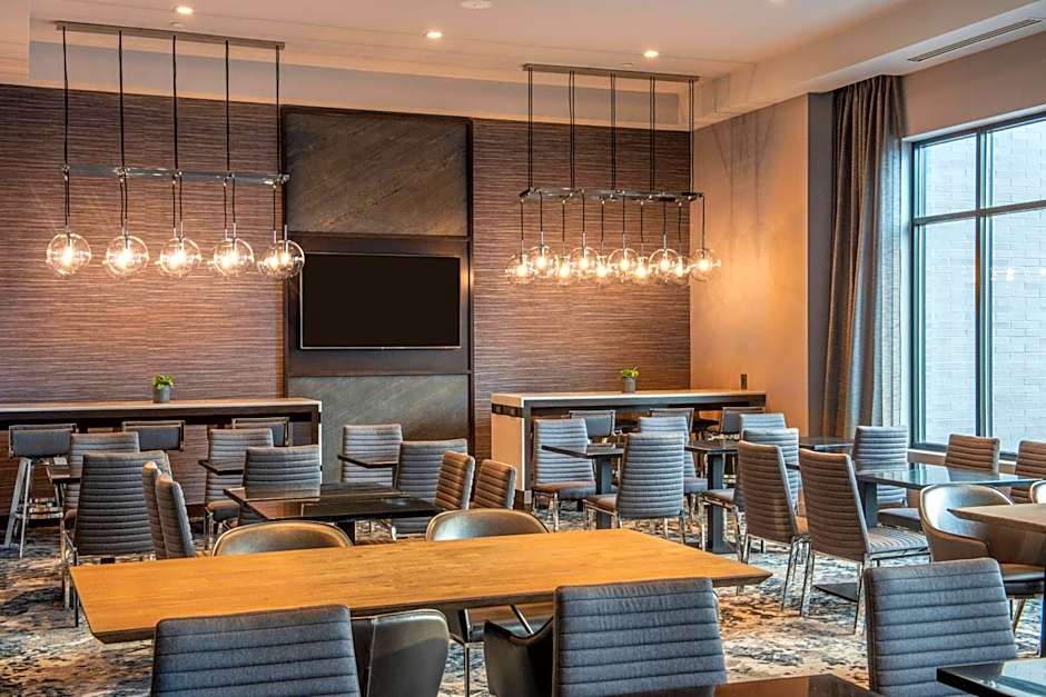 Fairfield Inn & Suites by Marriott Boston Waltham