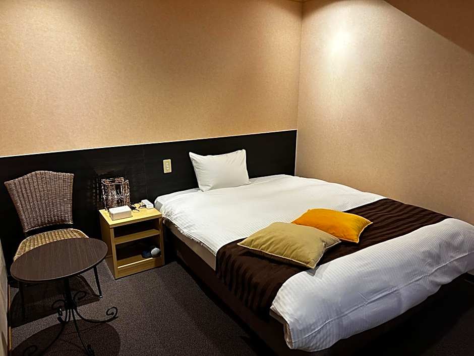 Hirosaki Touei Hotel