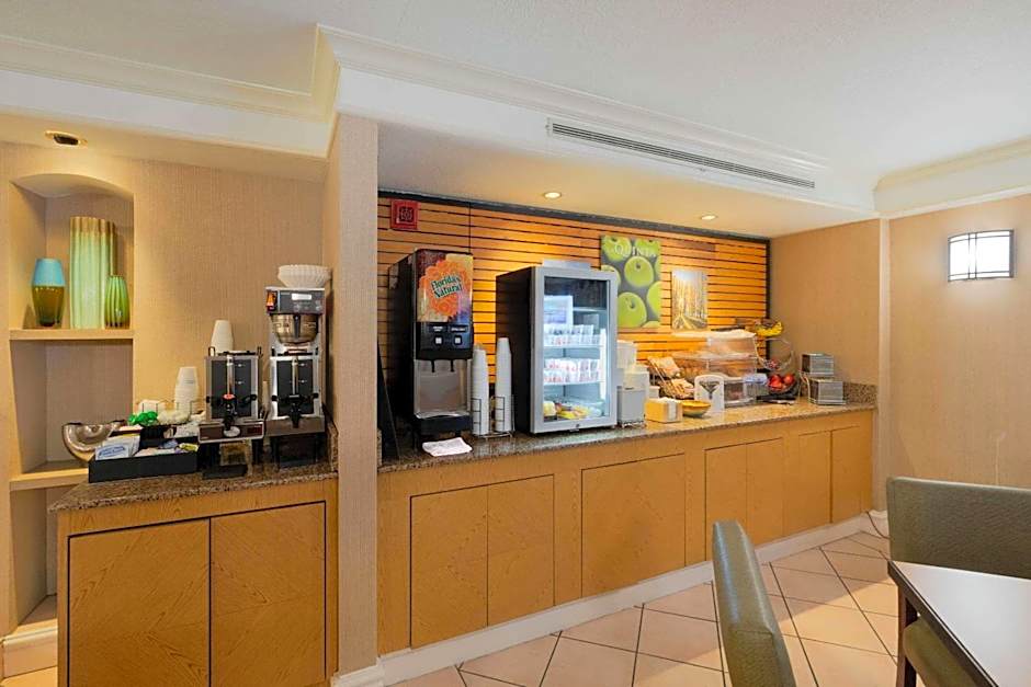 La Quinta Inn & Suites by Wyndham Cheyenne