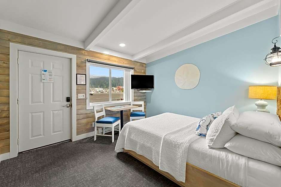 Harborview Inn & RV Park