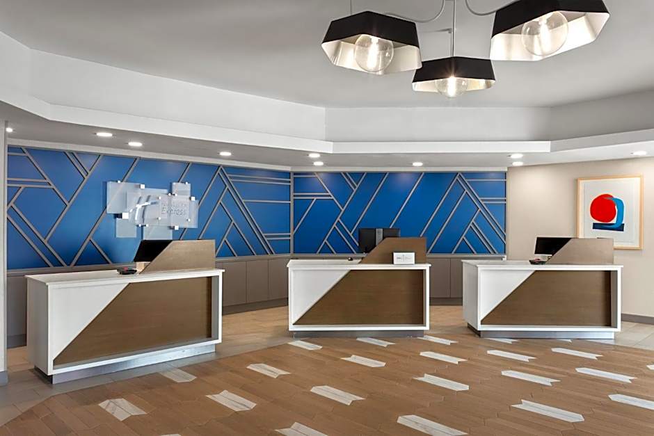 Holiday Inn Express Atlanta Airport - North By IHG