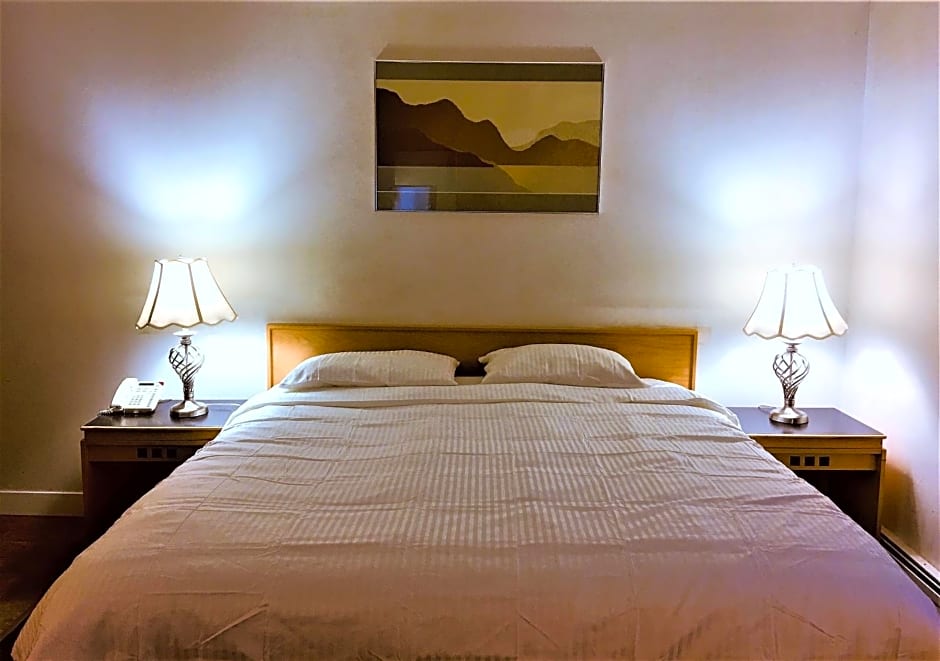 Country Garden Inn & Restaurant