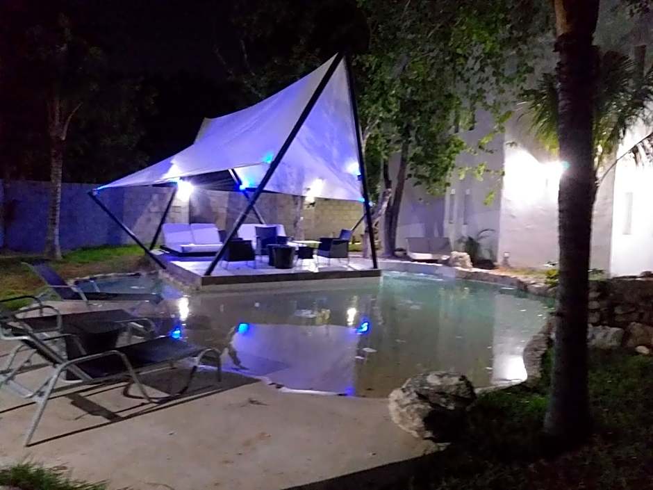 Suites And Art – Cancun, TX