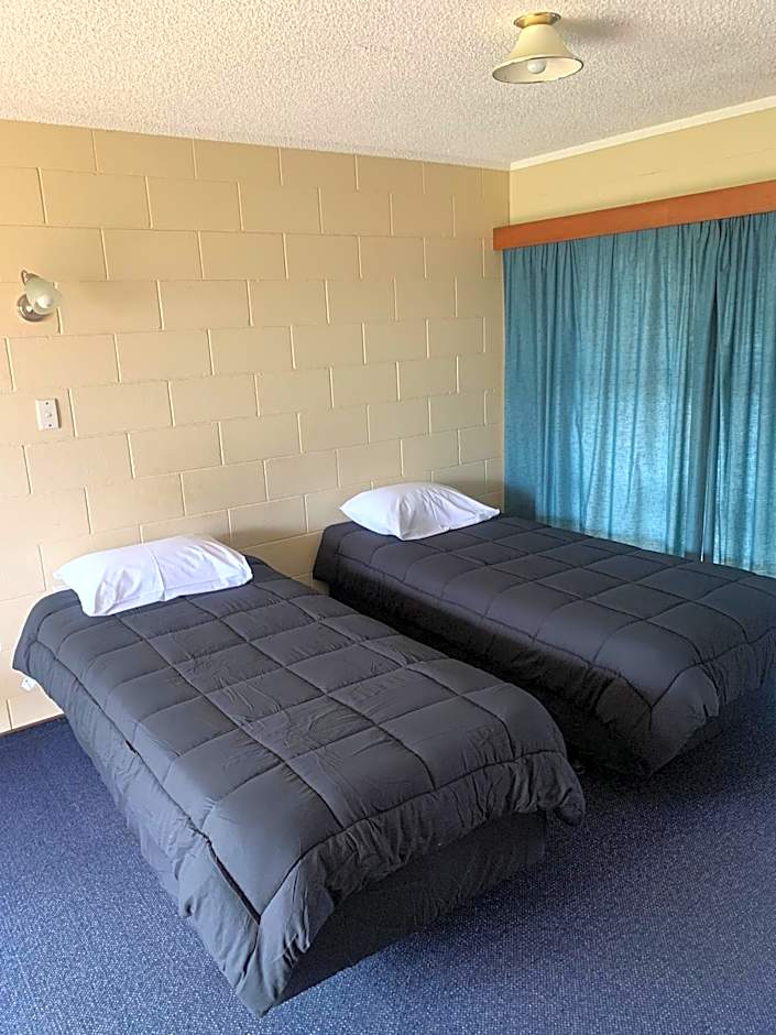 ASURE Wayfarer Motel