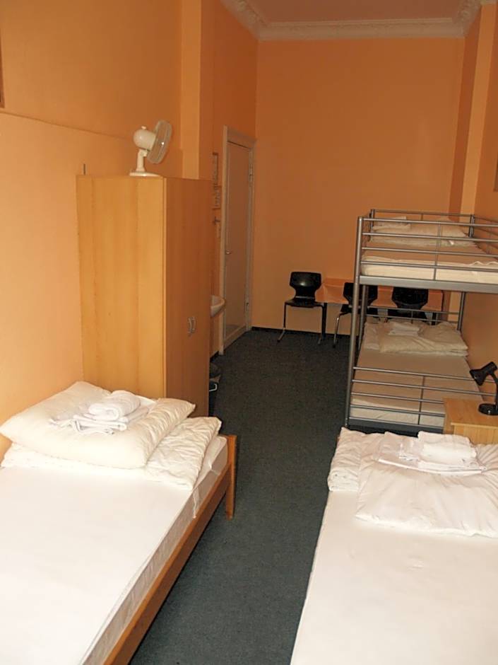 Happy go Lucky Hotel  Hostel