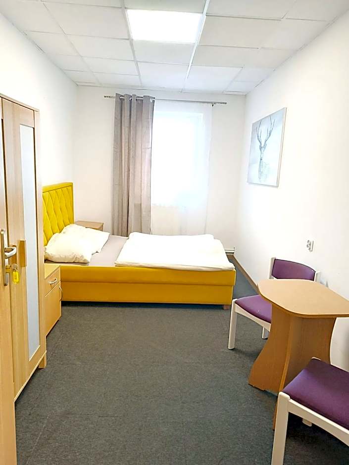Hostel Krośnieńska 12