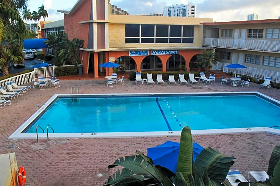 Knights Inn Hallandale