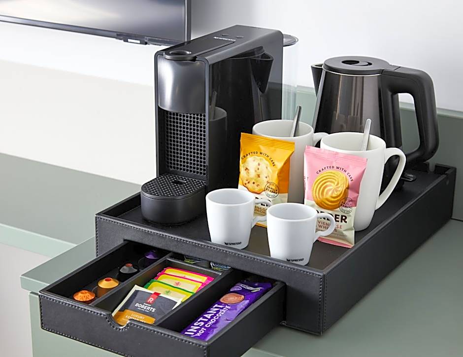 Leonardo Hotel Dublin Christchurch - Formerly Jurys Inn