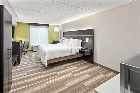 1 King Bed Standard