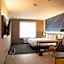 Comfort Suites Airport Tukwila Seattle