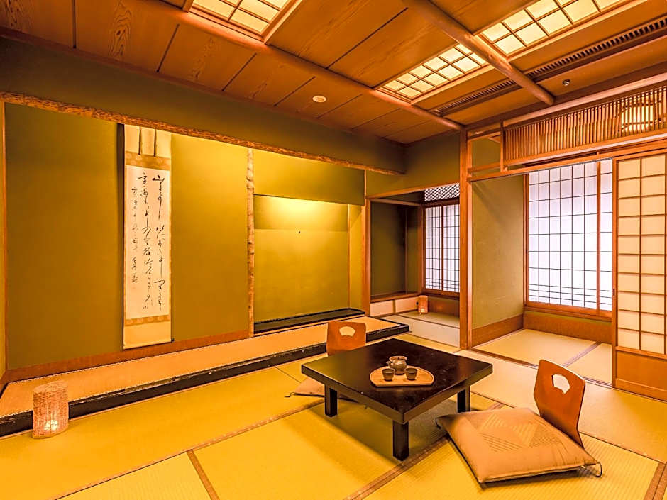 Ooedo Onsen Monogatari Premium Yoshinoya Irokuen