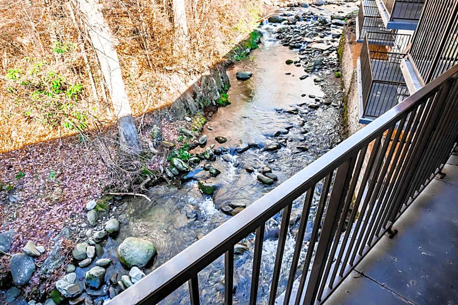 Bear Creek Inn Gatlinburg, TN