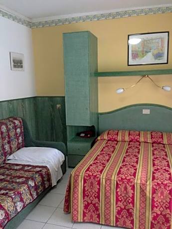 Triple Room with Balcony