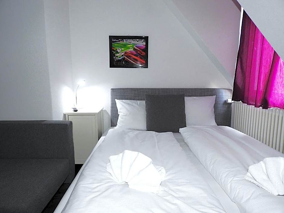 INSIDE Five Hotel