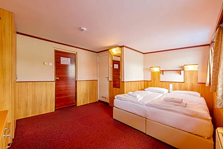 Standard Triple Cabin on Boat