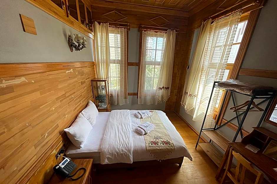 Osmanlı Paşa Otel- Konaklama