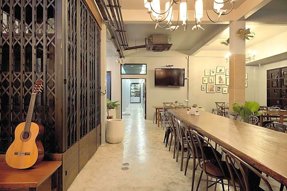 Castle Black Bangkok