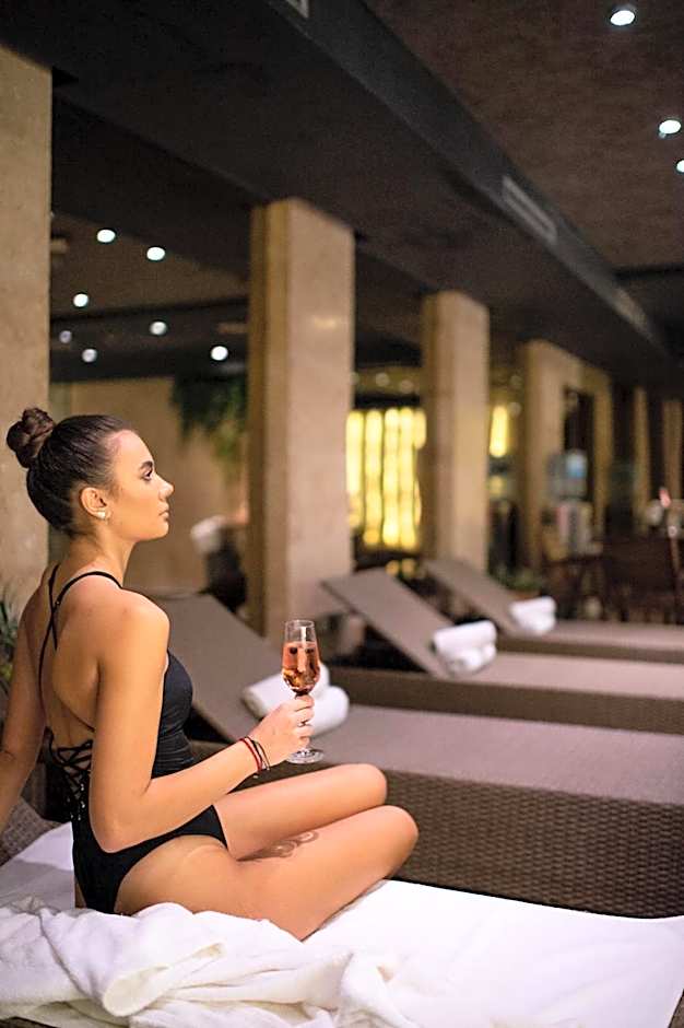 Amsterdam Hotel