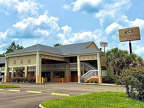 Magnolia Inn Townhouse Hattiesburg M S I-59