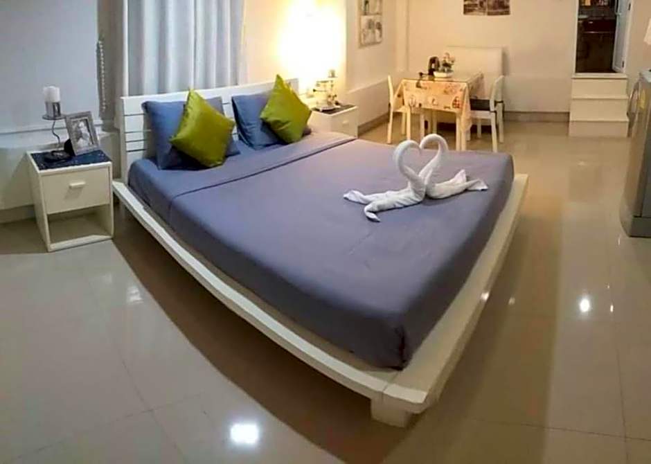 Chic Hotel Suratthani