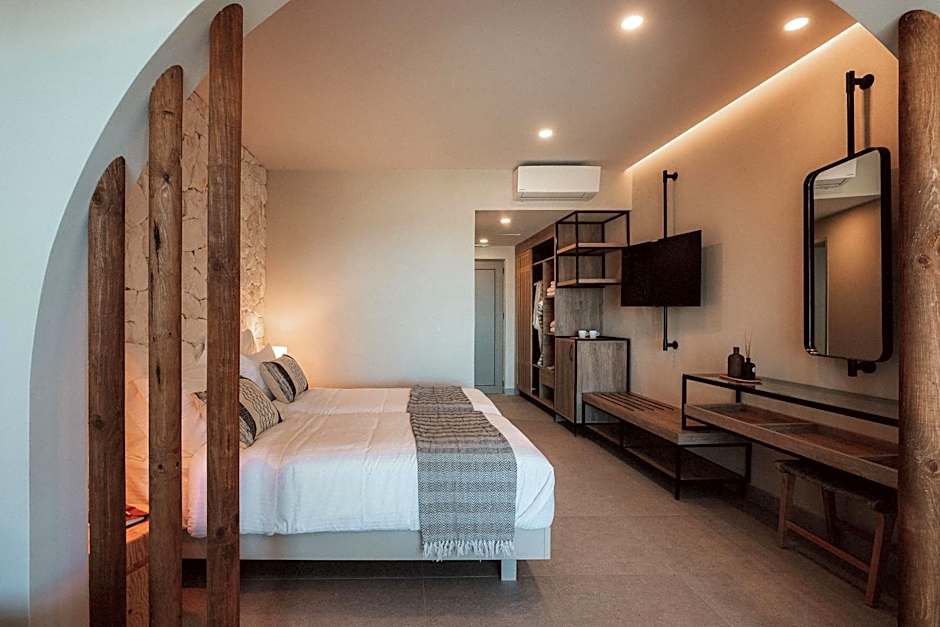 Eliros Mare Beachfront Poem Hotel