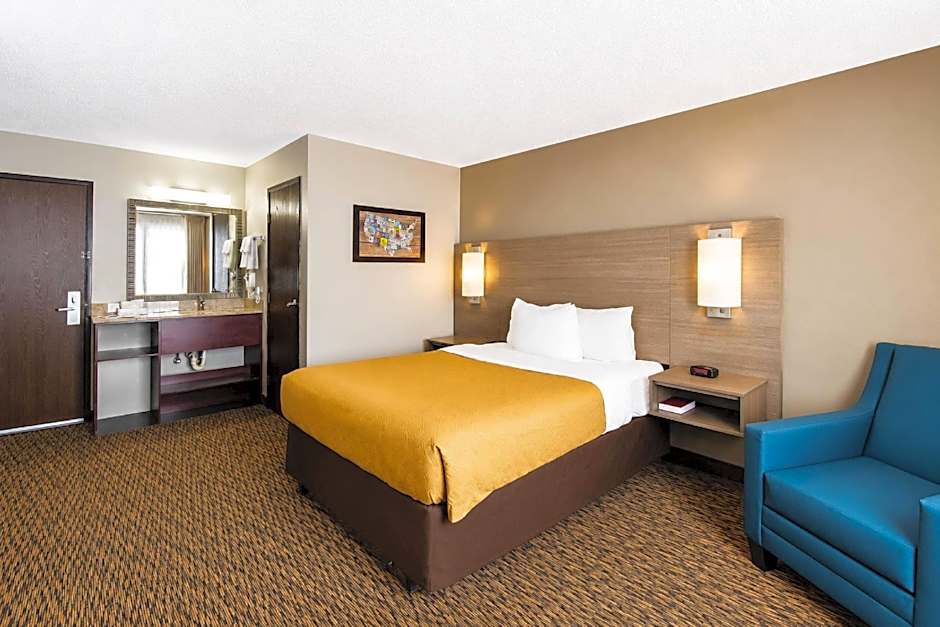 Econo Lodge Duluth near Miller Hill Mall
