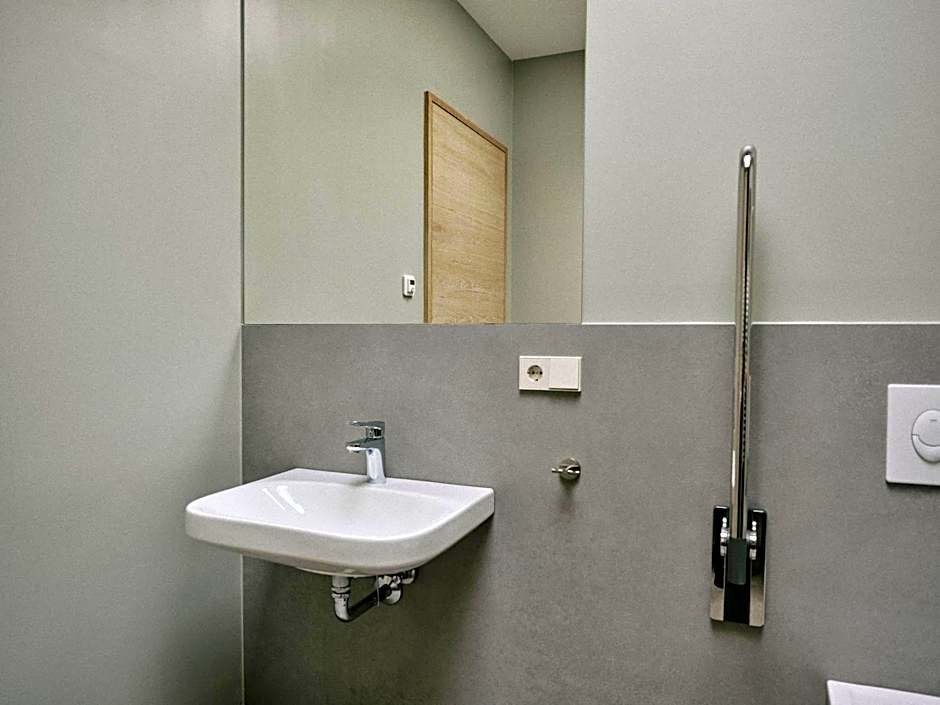 Art Apartments