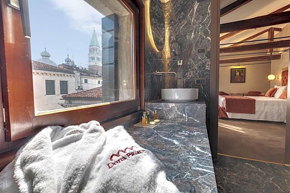 Hotel Dona Palace
