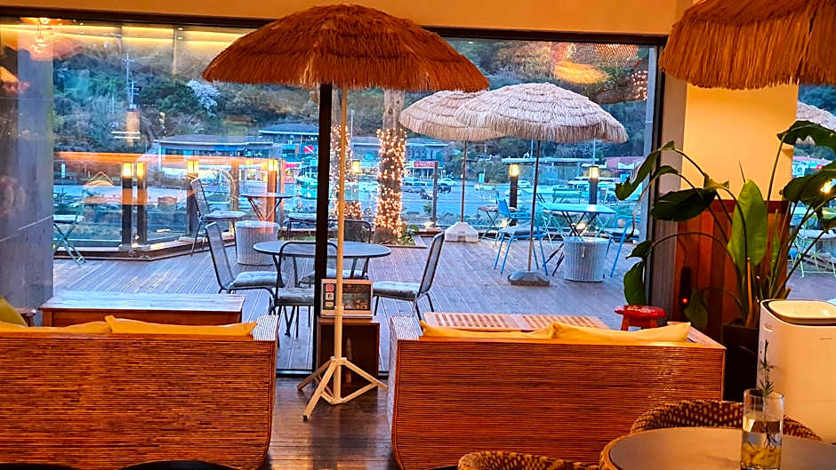 Chun Ji yeon Crystal Hotel
