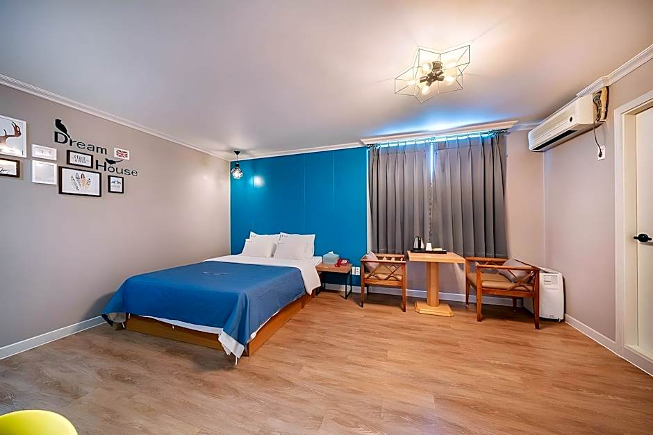 Ost Hotel