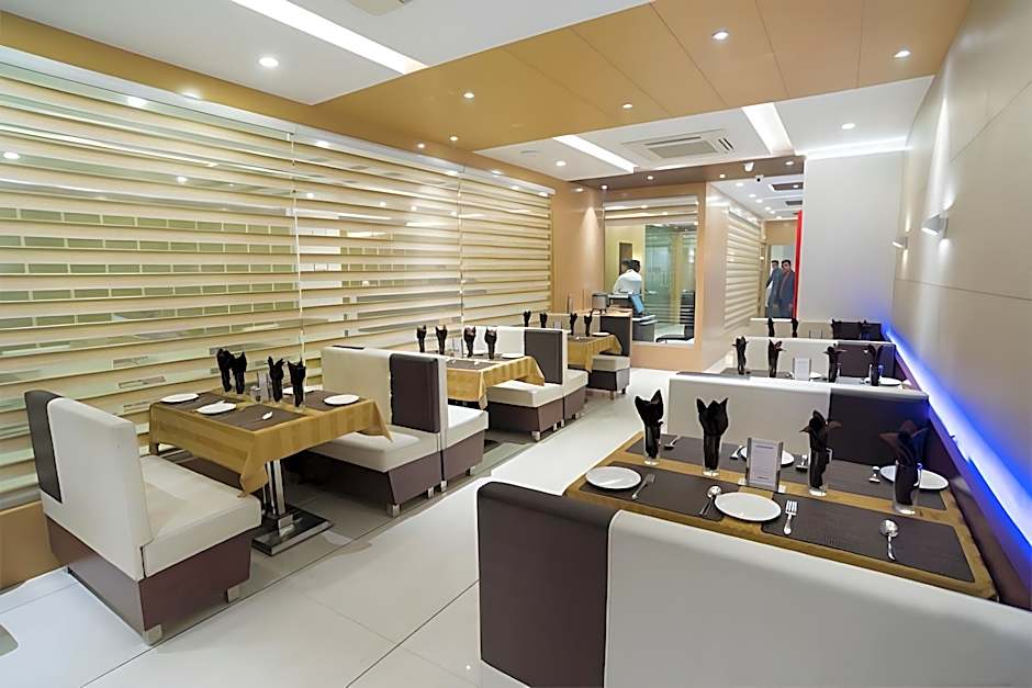 Hotel Orange International